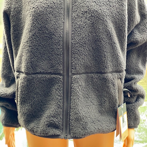 NORTH FACE CAMPSHIRE SHORT CROP JACKET BLACK - Picture 9 of 12